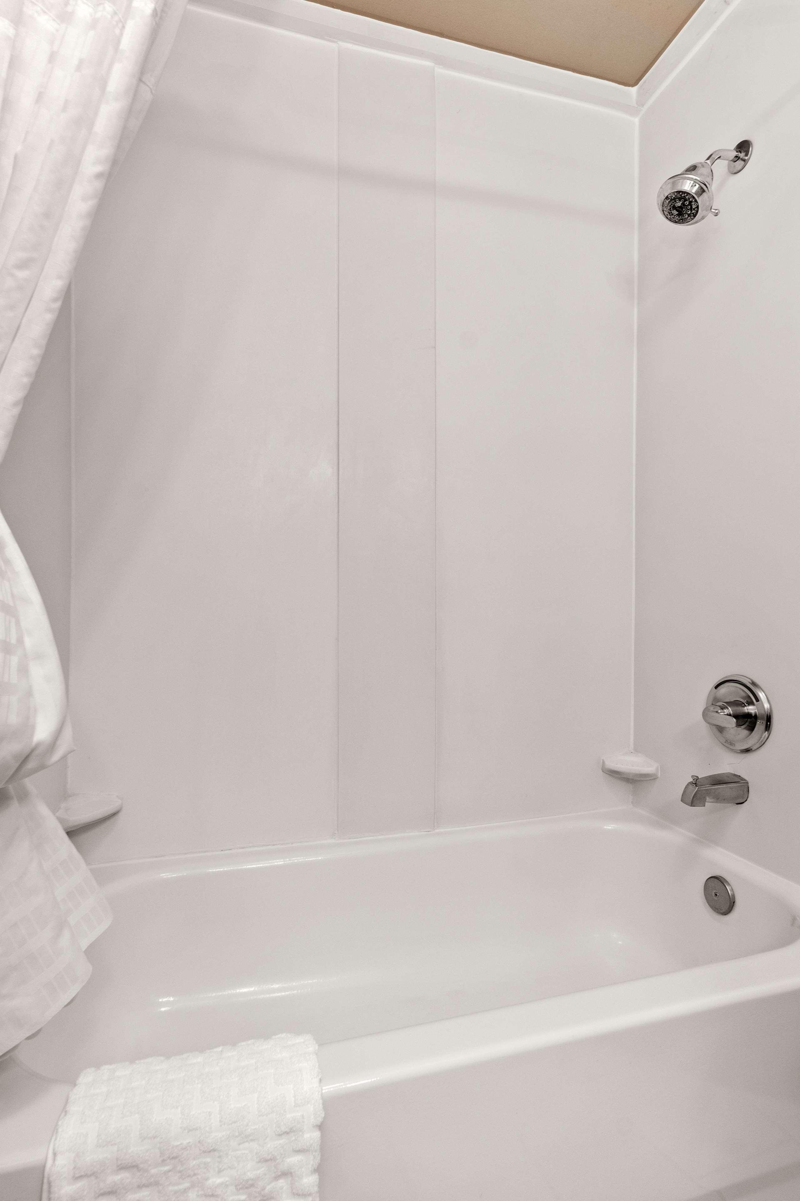 Surestay Plus Hotel By Best Western Portland Route 52 West Eksteriør billede