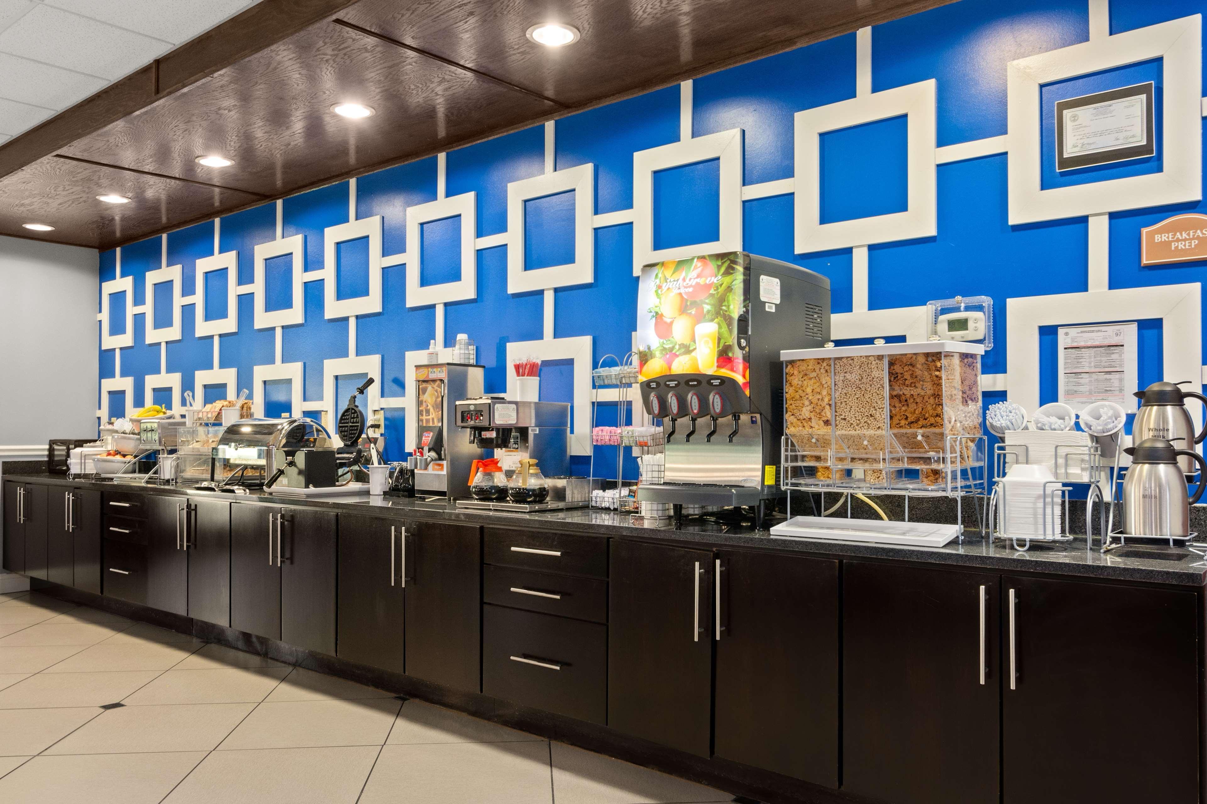 Surestay Plus Hotel By Best Western Portland Route 52 West Eksteriør billede